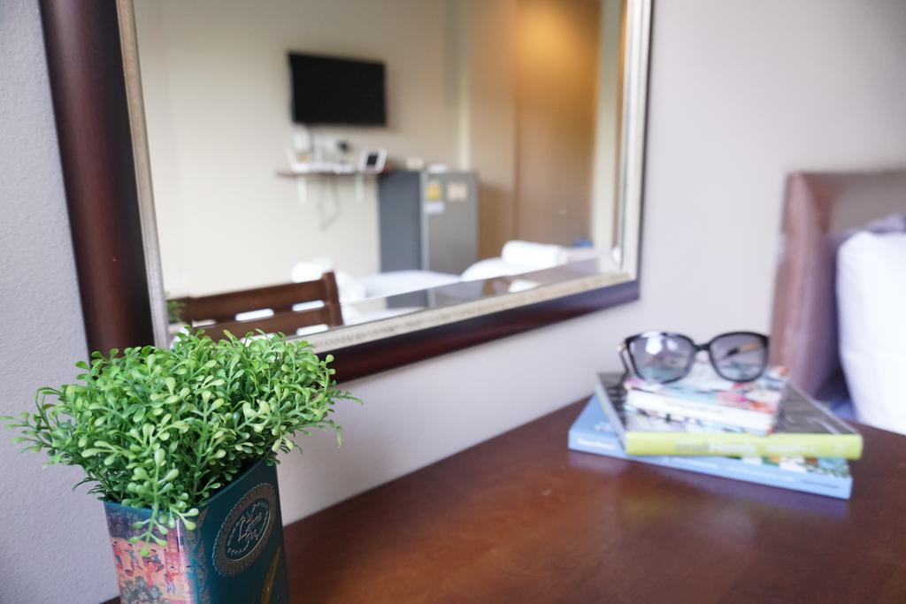 Chompu Nakarin Apartment Транг Екстериор снимка